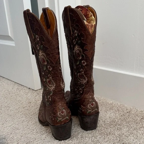 Old Gringo Brown Cowboy Boots - Picture 6 of 6